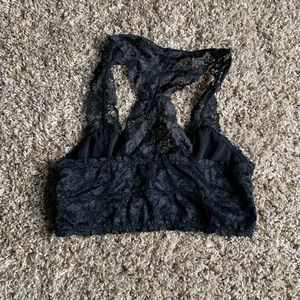 Black lace bra Leyte